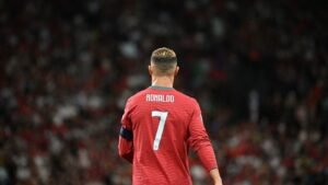 Cristiano Ronaldo nem akar visszavonulni, megint lecserélték