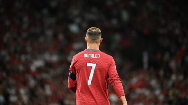 Cristiano Ronaldo nem akar visszavonulni, megint lecserélték