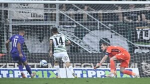 Már-már a padlón volt, de a Fradi-pályán ikszelt az Újpest