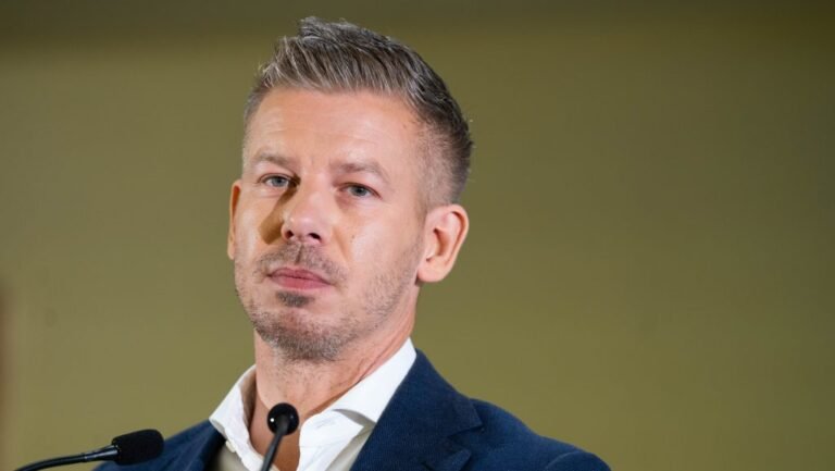 Magyar Péter újra számon kérte a Legfőbb Ügyészségen az aranykonvoj-ügyet