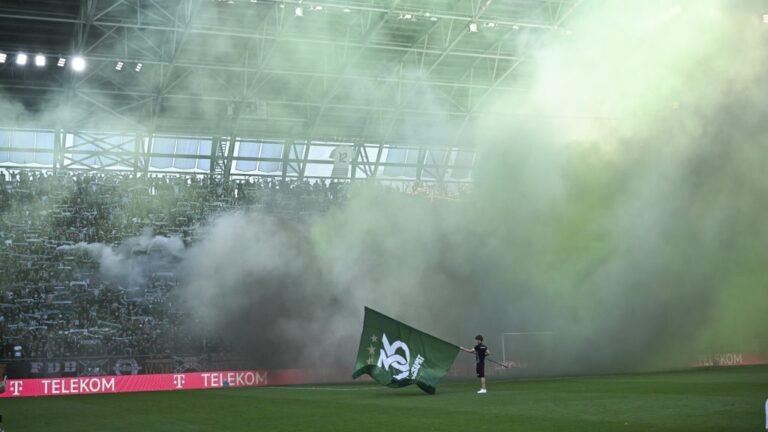 Szektorbezárással büntette az MLSZ a Ferencvárost