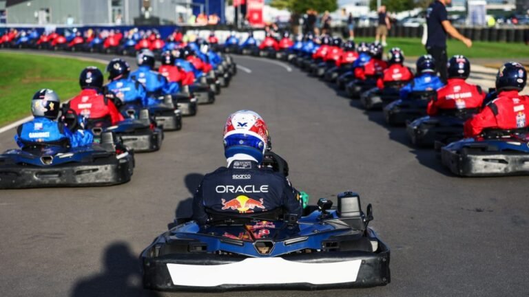 Verstappen 14 kör alatt megelőzte az ellene versenyző 100 gokartost