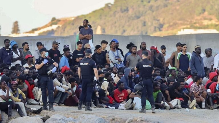 A Tisza-kormány év végéig meghosszabbítja a migrációs válsághelyzetet
