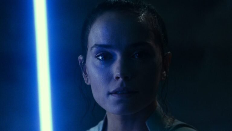 A Pókember-filmek rendezőjének kellene megmentenie a Star Warsot