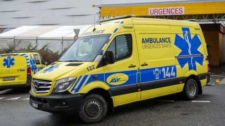 Halálos buszbaleset történt Svájcban