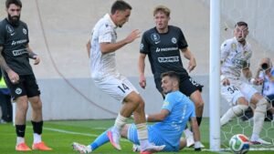 Ripityára lőtte a kapufát az MTK, de a meccset az ETO nyerte meg