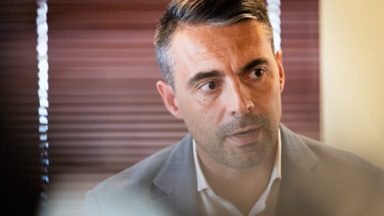 Vona Gábor elmondta, mit keres az Árulókban, miután annak idején földig rombolta volna az RTL székházát