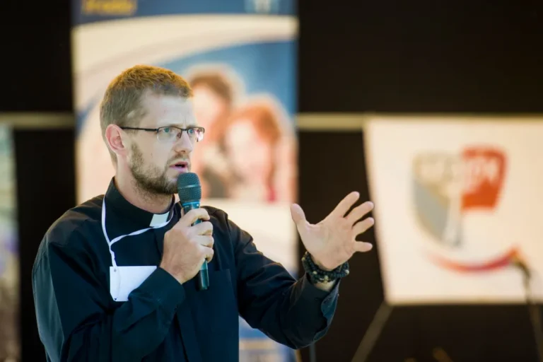 Hodász András a fogolykiváltó imáról: Keresztényként szégyellem magam