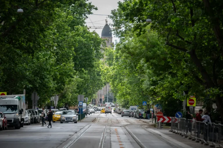 A Budapest belső részein lakók pénzéből támogatnák a rájuk zúduló autóforgalmat