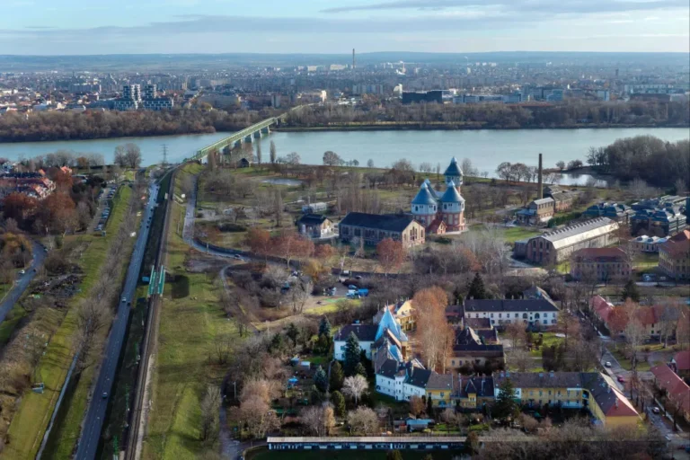Alaptörvény-ellenesnek minősítették azt a szabályozást, amivel évekig halogatni lehetett az Óbudai Gázgyár kármentesítését