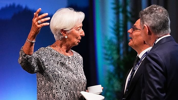 A "pénzvilág rocksztárja" távozik az Európai Bank éléről – Christine Lagarde viharos  pályája