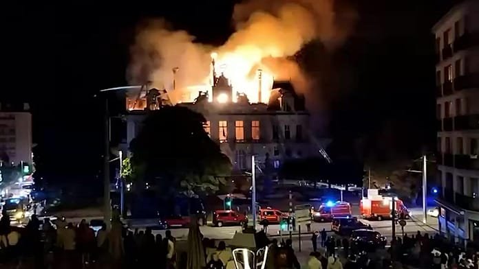 Tűzbe borult Limoges történelmi városházája a francia tiltakozások közepette
