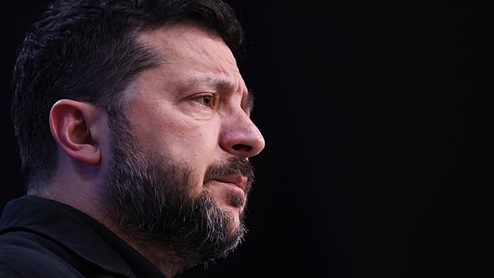 Zelenszkij támogatja a frontvonal befagyasztását az ukrajnai tűzszünet első lépéseként