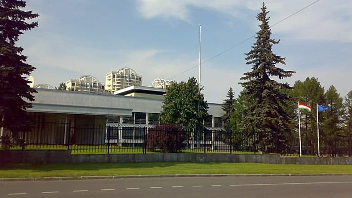 Magyarország diplomáciai jelenléte Oroszországban fennmarad