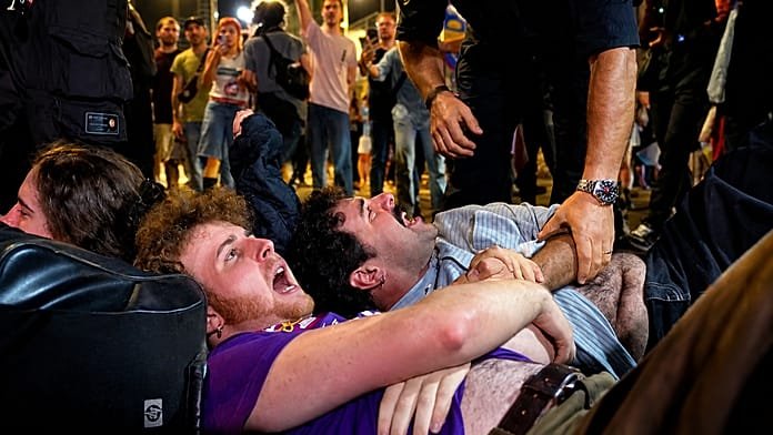 Izrael: tüntetők arab-zsidó egységkormányt követelnek a választás után