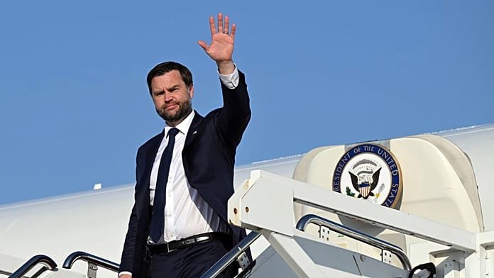J.D. Vance levelet írt az iráni Legfelsőbb Nemzetbiztonsági Tanács titkárának