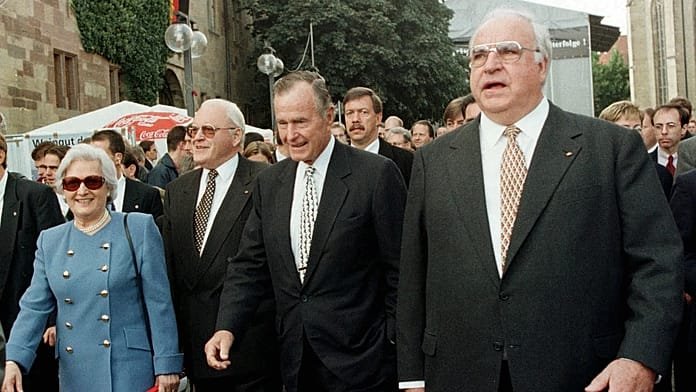 Egységünnep a Glienickei hídnál – megemlékezés Helmut Kohlról