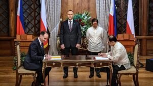 Manny Pacquiao manilai boksedzést tart Karol Nawrocki lengyel elnöknek
