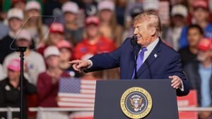 Még a pápa is szavaz: az időközi választások fontosabbak lehetnek a világnak, mint Amerikának