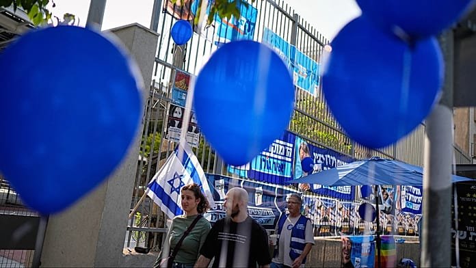 Az exit pollok szerint nincs egyértelmű győztese az izraeli választásnak