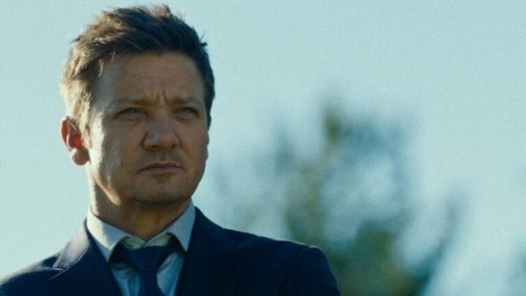 Jeremy Renner a lányával jelent meg Rómában, és élete legnehezebb időszakáról mesélt