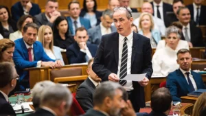 Hegedűs Zsolt büszkén jelentett be újdonságként egy, már az előző kormány alatt is létező intézkedést