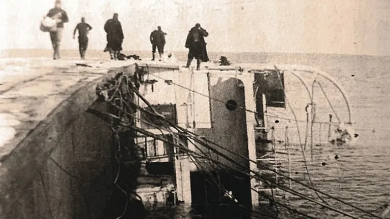 Leleplezték a rejtélyt: ez történt valójában a szovjet Titanic-ként emlegetett halálhajóval