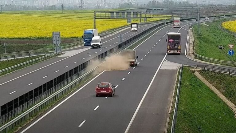 Udvarias akart lenni a teherautós, balesetet okozott az M30-as autópályán