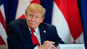 Zelenszkij kiakadt – Trump feloldotta a szankciókat, több millió hordó orosz dízelolajat vesz Amerika