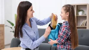 Nem csak füzetre és írószerre költhető az iskolakezdési utalvány