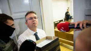 „Ennyit a szólásszabadságról!” – Hankó Balázs kifakadt a bíróságon