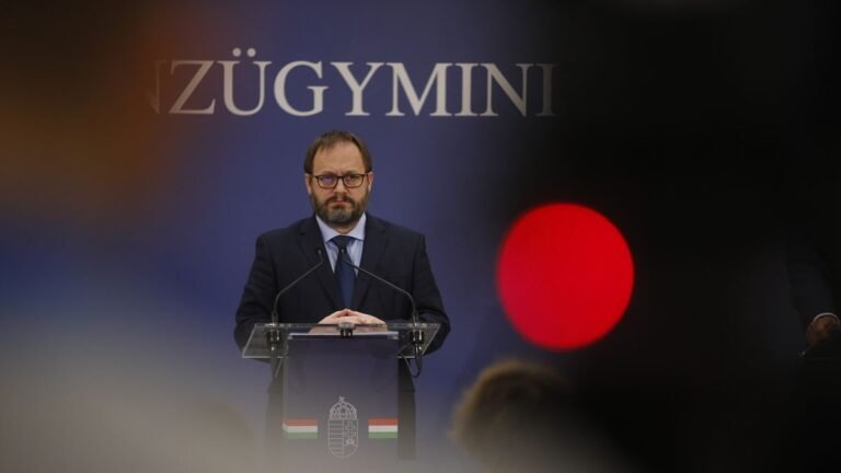 Megszólalt Kármán András is, már látjuk, hol lesznek megszorítások