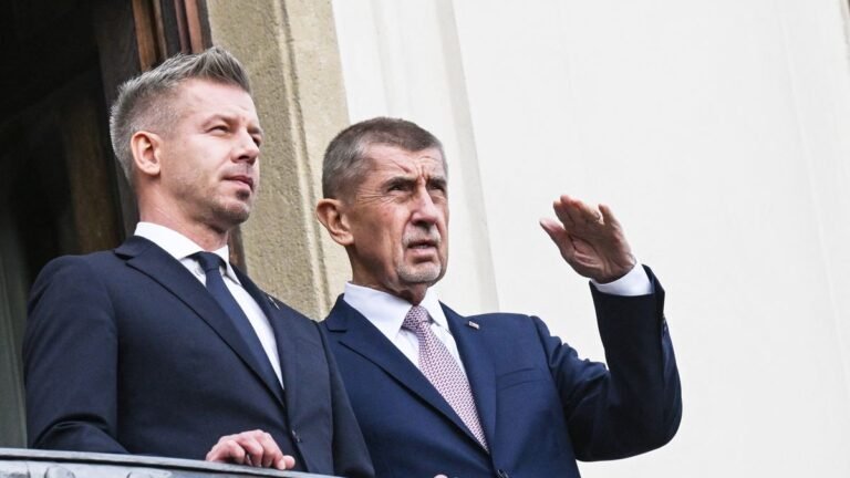 ENSZ-főtitkári lehetséges jelölése miatt rontott neki Magyar Péter Orbán Viktornak Prágában