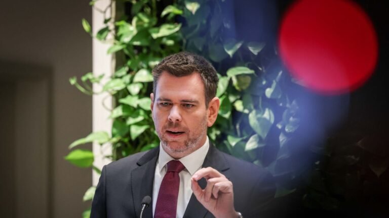 Megszólalt lapunknak a V-Híd a kormány bejelentéséről