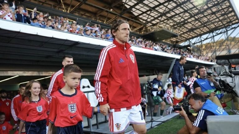 Luka Modric ritka kiborulása: Húsz éve vagyok itt, de először érzek szégyent