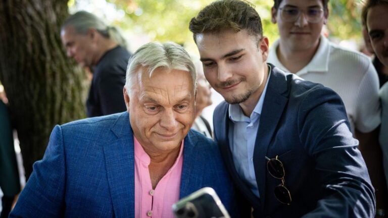 Orbán Viktor fontos beszédet mond a DPK első országos táborában Lakiteleken