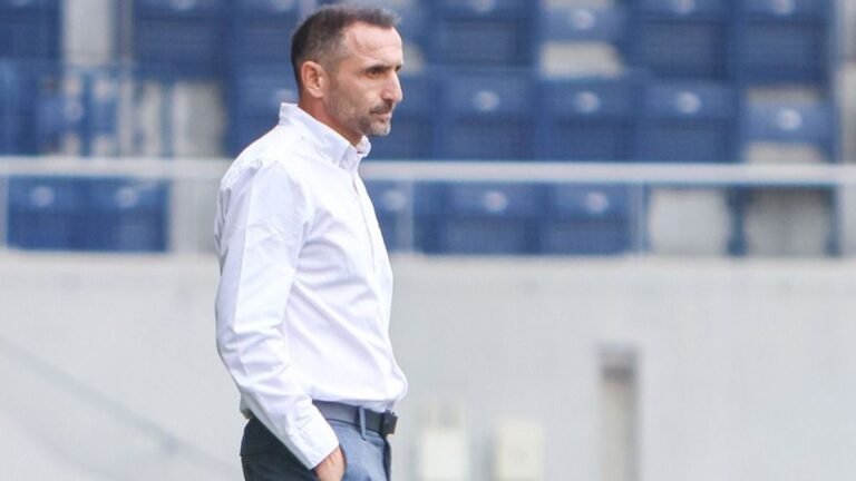 Erős Gábor lemondott, mégis ő maradhat a Vasas edzője? A tréner reagált a sajtóhírre