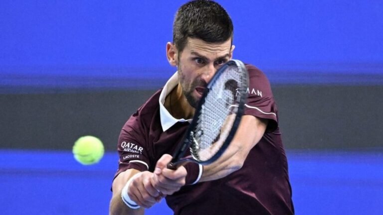 Djokovics kétórás mérkőzéssel tért vissza oda, ahol még sosem győzték le