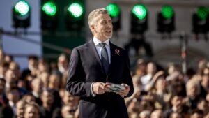 Rákay Philip felszólította a magyar kormányt és a sajtót, hogy fejezzék be a tudatos lejáratását