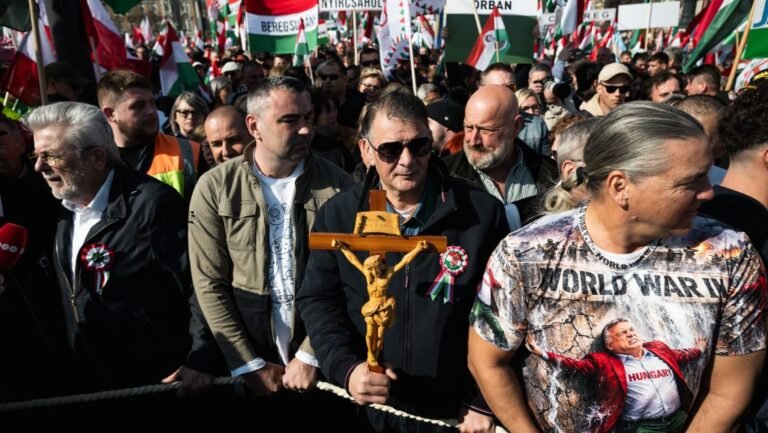 Megvan, mivel készül a fideszes oldal október 23-ra a Békemenet helyett