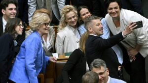 Jámbor András: Az abszolút filmszínház felfalja gyermekeit?