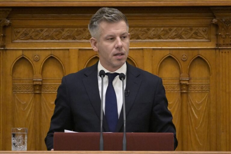 A nap legfontosabb hírei – 2026. október 19.