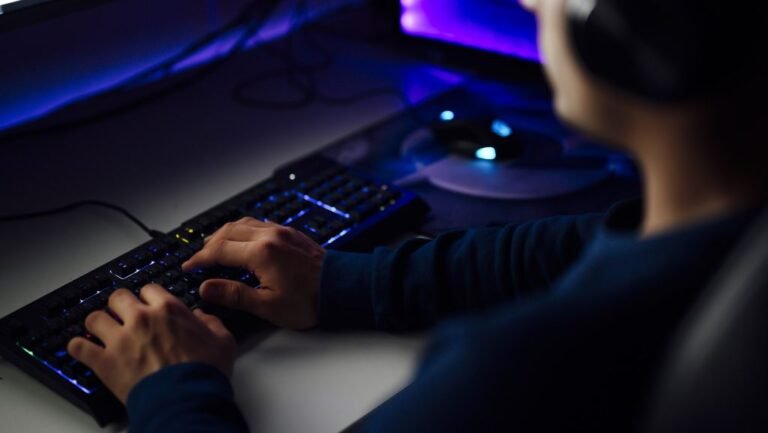 „Az internet újra vadnyugat lett, visszatértek a kétezres évek”