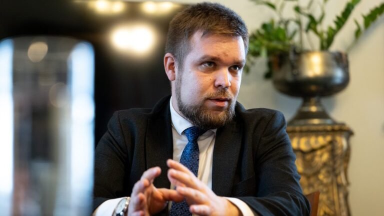 Alaptörvény-módosítást kezdeményez a győri polgármester frakciója