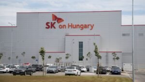 Újabb 100 milliós bírsággal feketelistára került az iváncsai akkugyár
