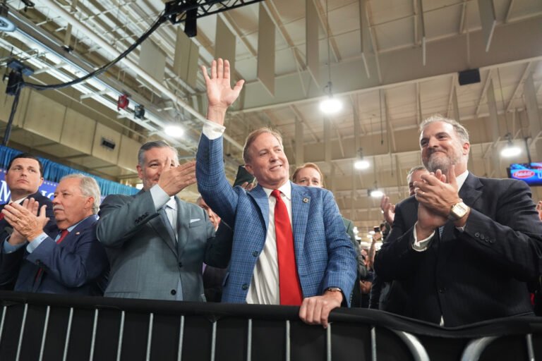 The price tag on the Ken Paxton rescue mission has Republicans panicking